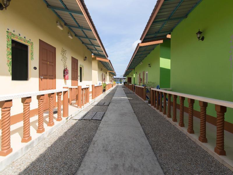 兰卡威度假村和会议中心-住哪里酒店 Ayer Hangat 外观 照片